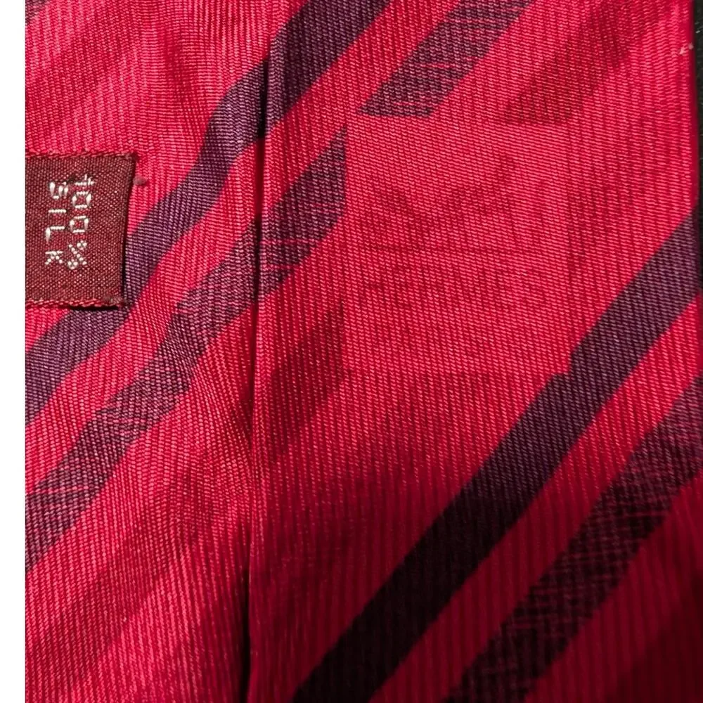 Vintage Hermès 100% Silk Men's Red Tie With Multicolor Stripes